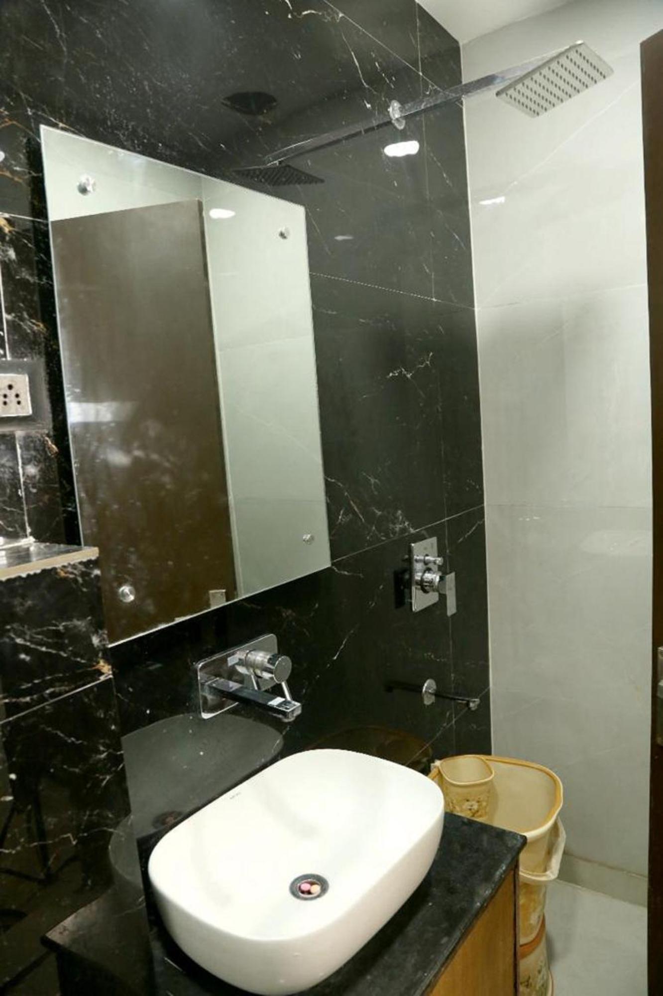 Bunk Hostel Delhi Best Backpacking Accommodation Yeni Delhi Dış mekan fotoğraf